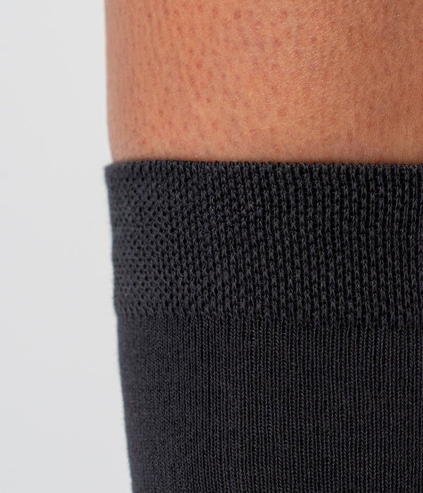 10 par mørkegrå bambus strømper