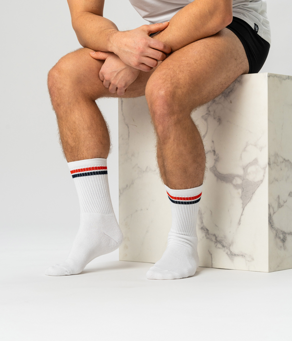 3 par hvide bambus tennissokker med rød/blå striber Copenhagen Bamboo